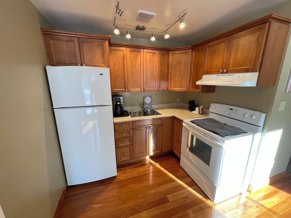 Room 4 photo 2