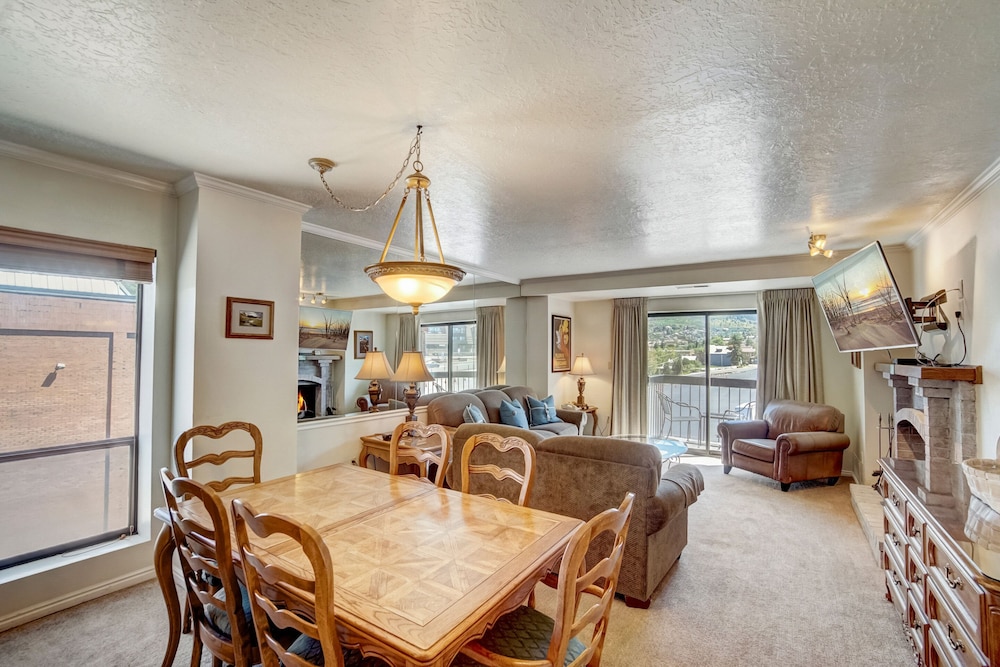 1 Bedroom Condominium - Photo 9