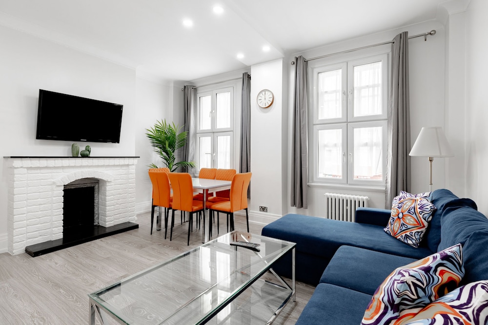 Deluxe Apartment, Ensuite, City View photo 1