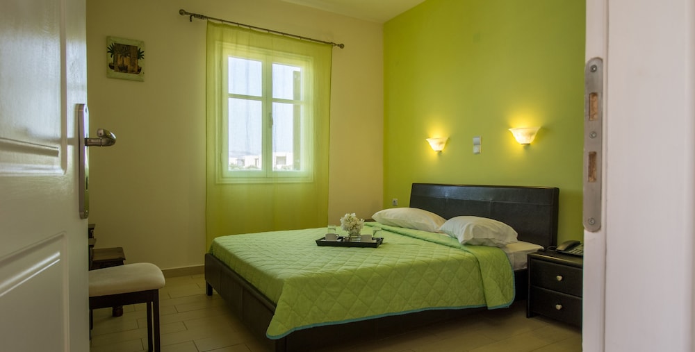 Suite, Sea View