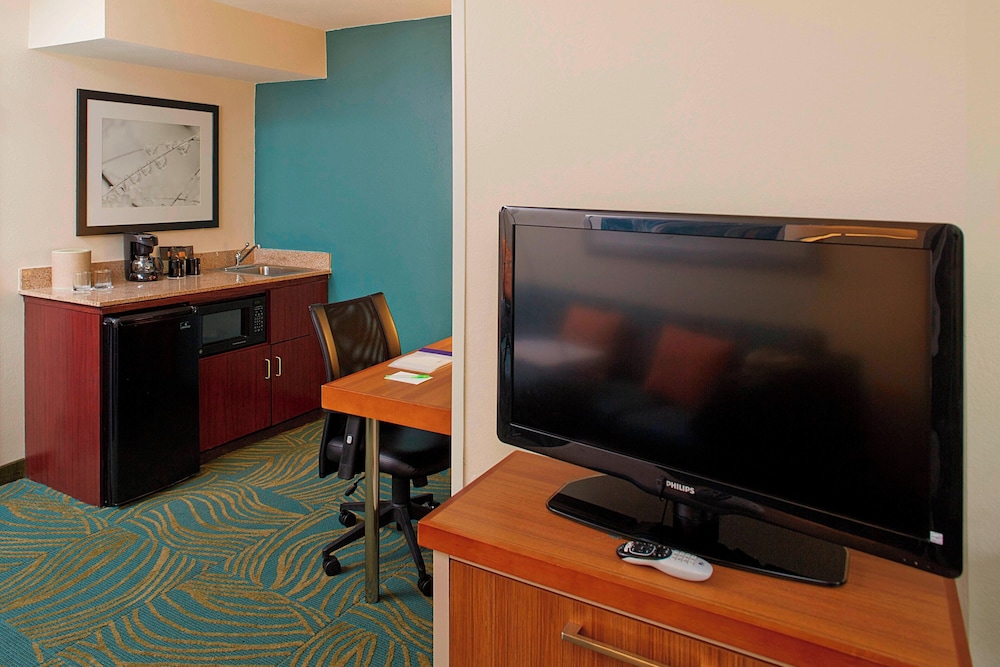 Suite, Multiple Beds - Photo 1