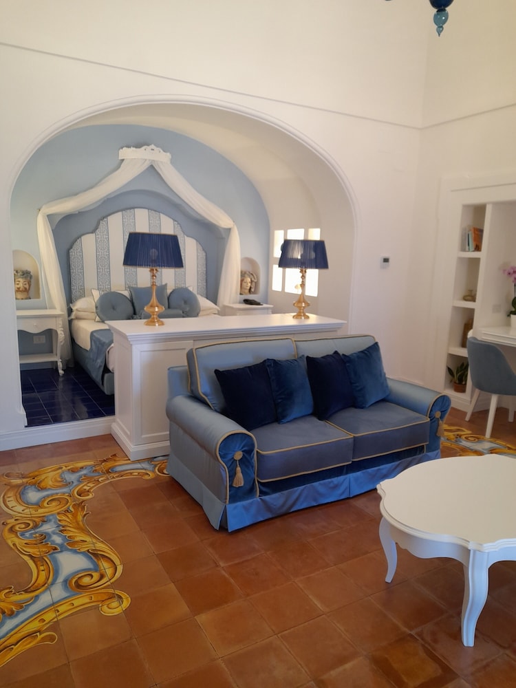 Panoramic Suite
