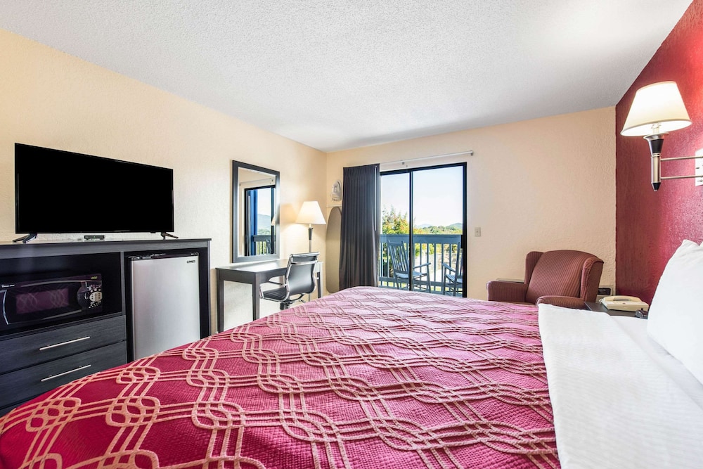 Room, 1 Queen Bed, Accessible, Non Smoking photo 2