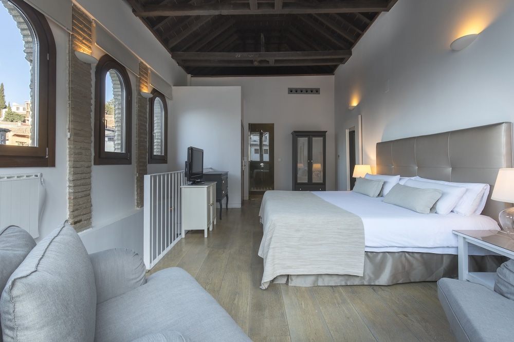 Suite (Alhambra View) - Photo 27