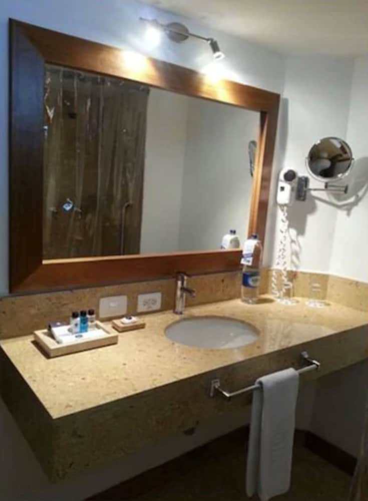 Standard Room - Photo 4