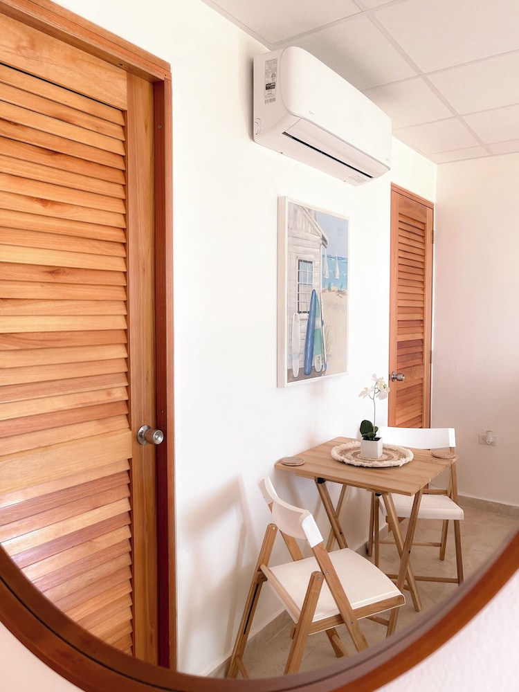 Panoramic Room, 1 Queen Bed, Ocean View photo 2