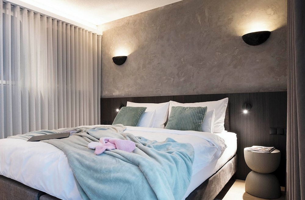 Superior Double Room, Balcony, Mountain View
