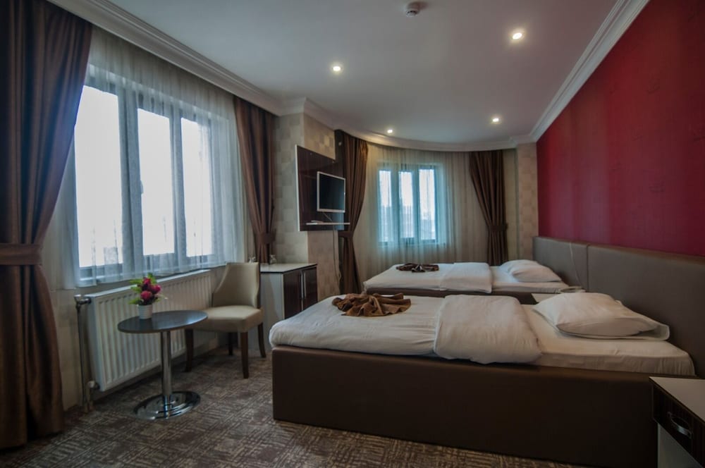 Standard Twin Room photo 2