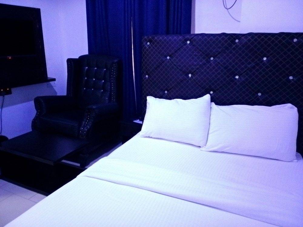 Double or Twin Room photo 2
