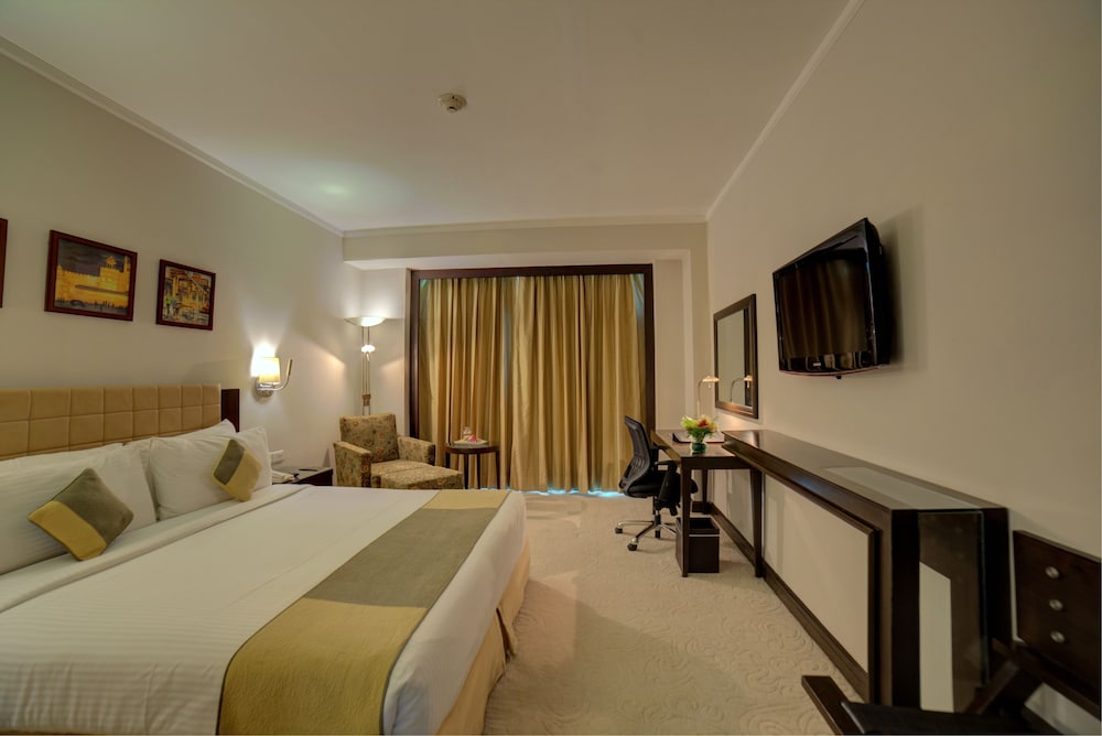 Executive Room - Photo 4