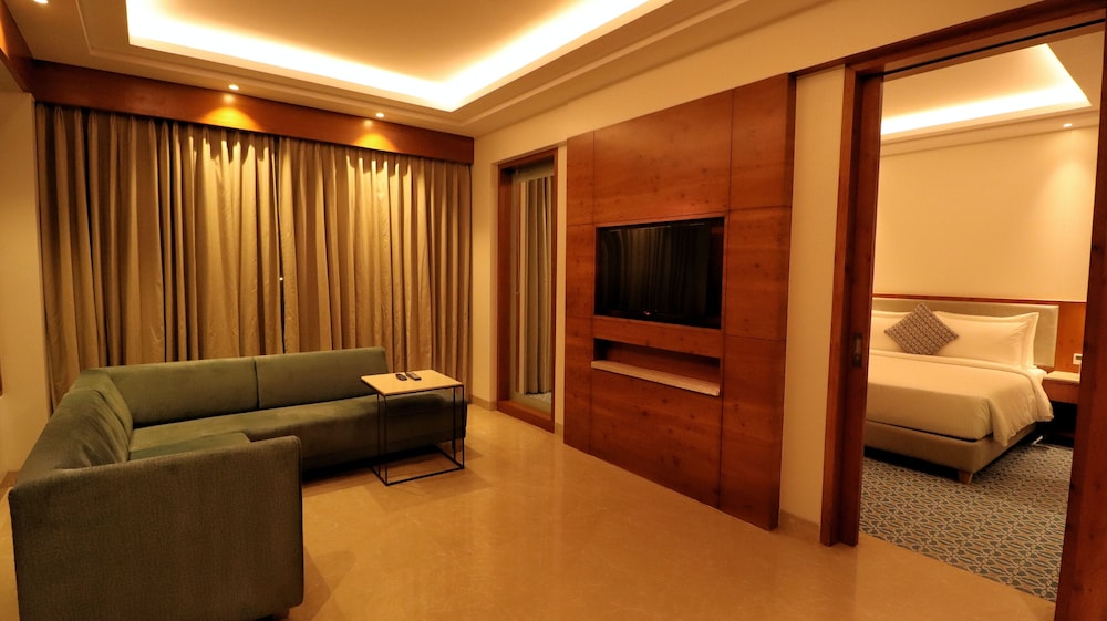 Executive Room - Photo 3