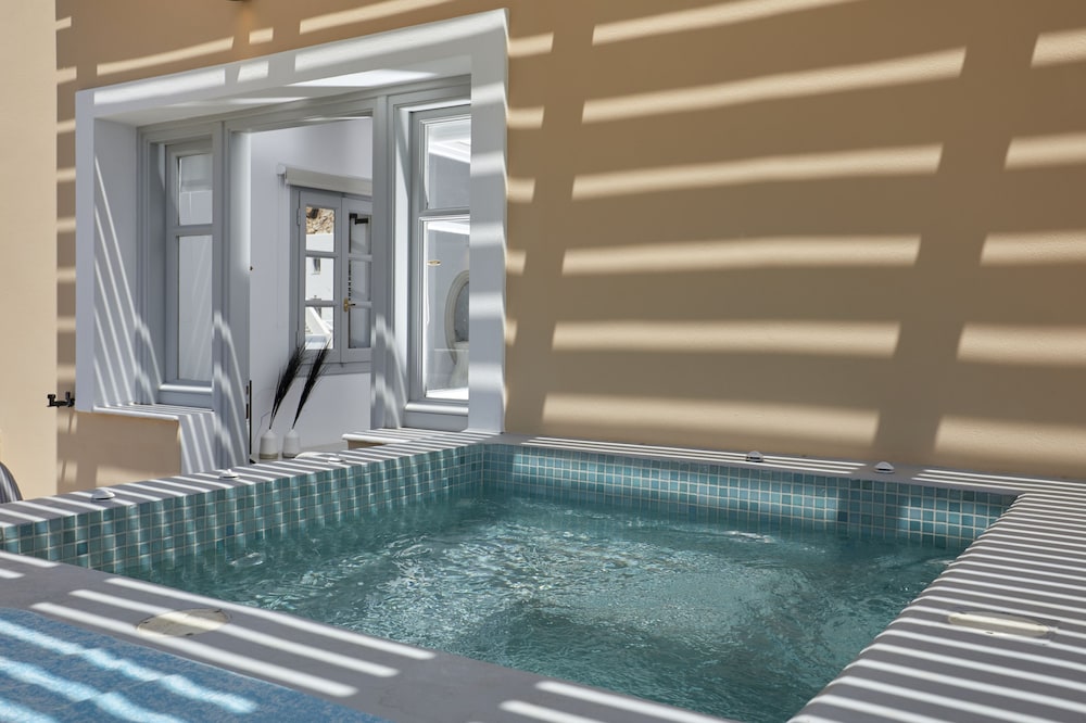 Executive Suite, Hot Tub (Outdoor) - Photo 56