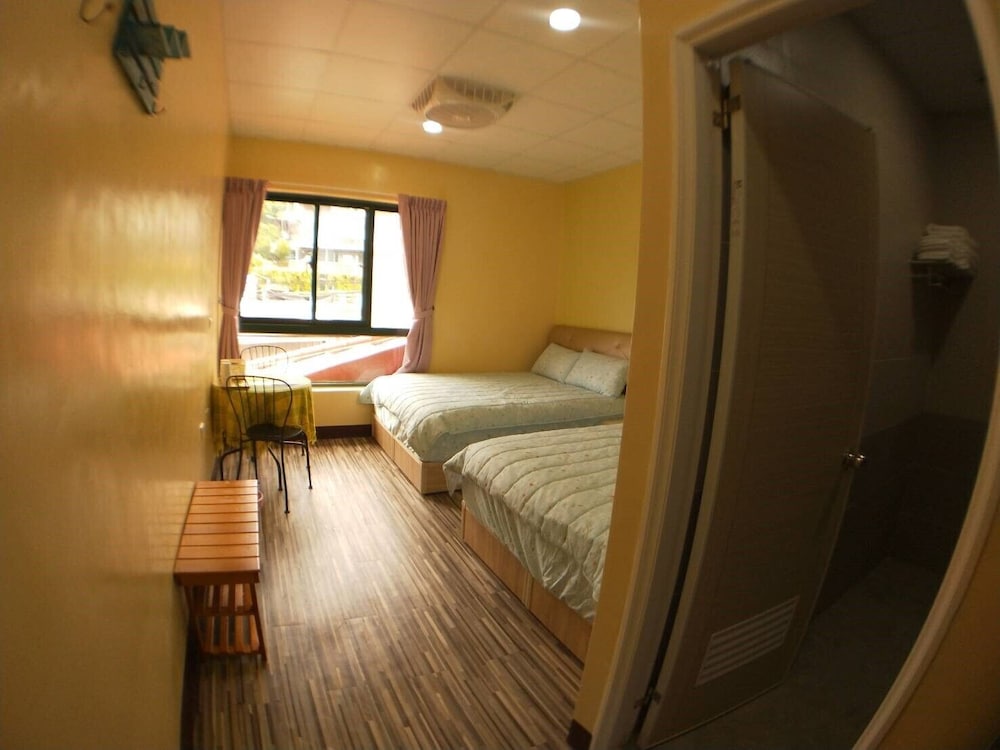 Standard Quadruple Room photo 2