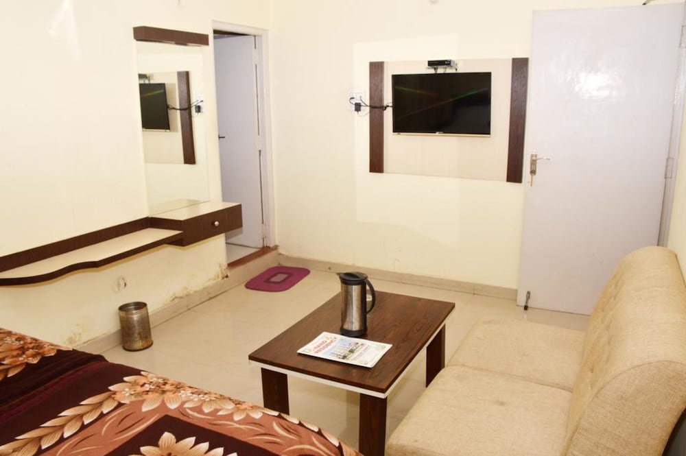 Standard Double Room, 1 Double Bed, City View photo 3