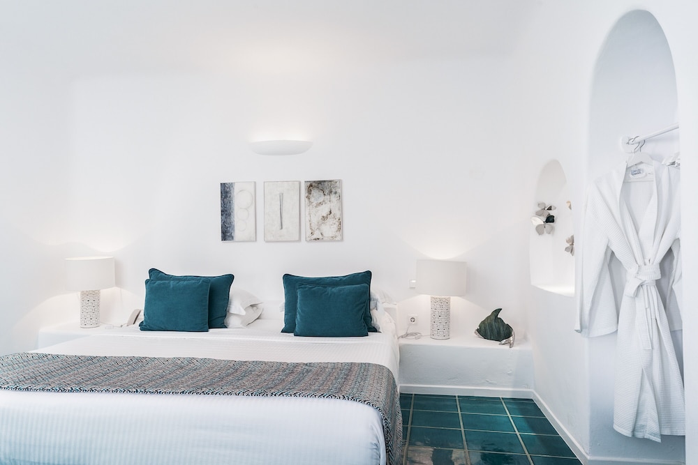 Suite, Private Pool - Photo 13