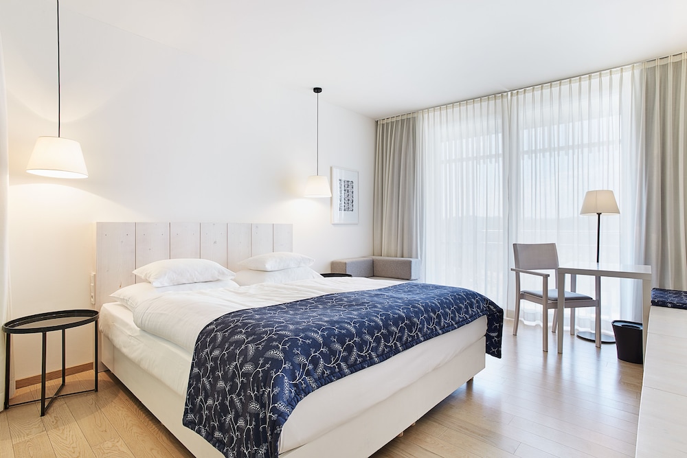 Room (Prestige) - Photo 4