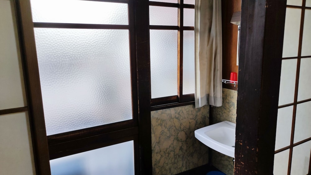 Small Double Room, Non Smoking photo 2