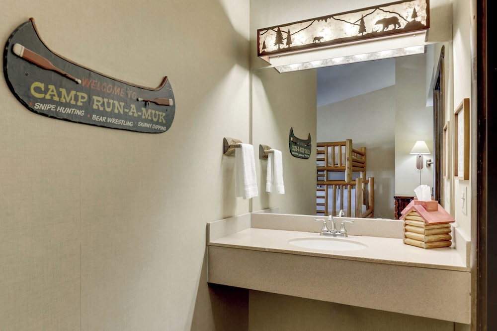 Expanded King with Bunk Bed - Photo 6