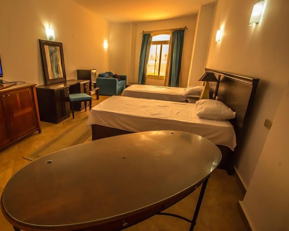 Comfort Double Or Twin Room, Pool View photo 2