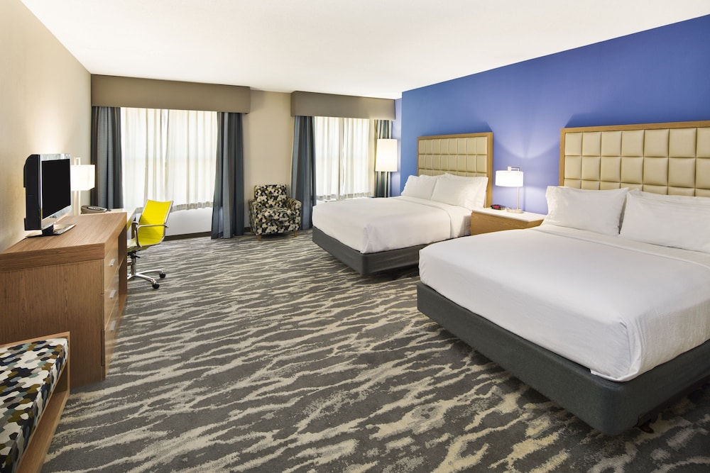 Standard Room, 2 Double Beds, Accessible (Accessible Tub) - Photo 1