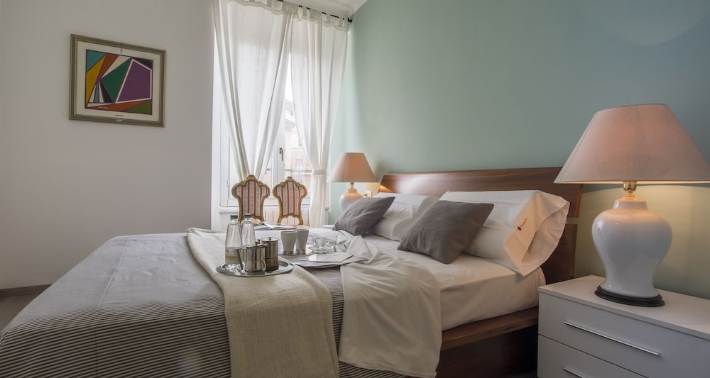 Apartment, 2 Bedrooms, 2 Bathrooms (Duomo Attic)