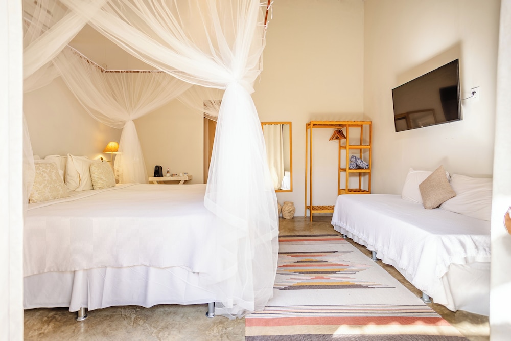 Comfort Triple Room, 1 Bedroom, Courtyard View, Garden Area photo 1