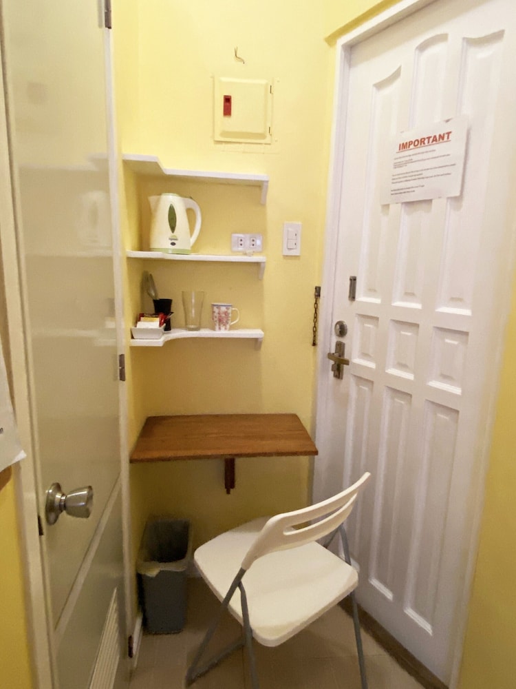 Standard Single Room photo 3