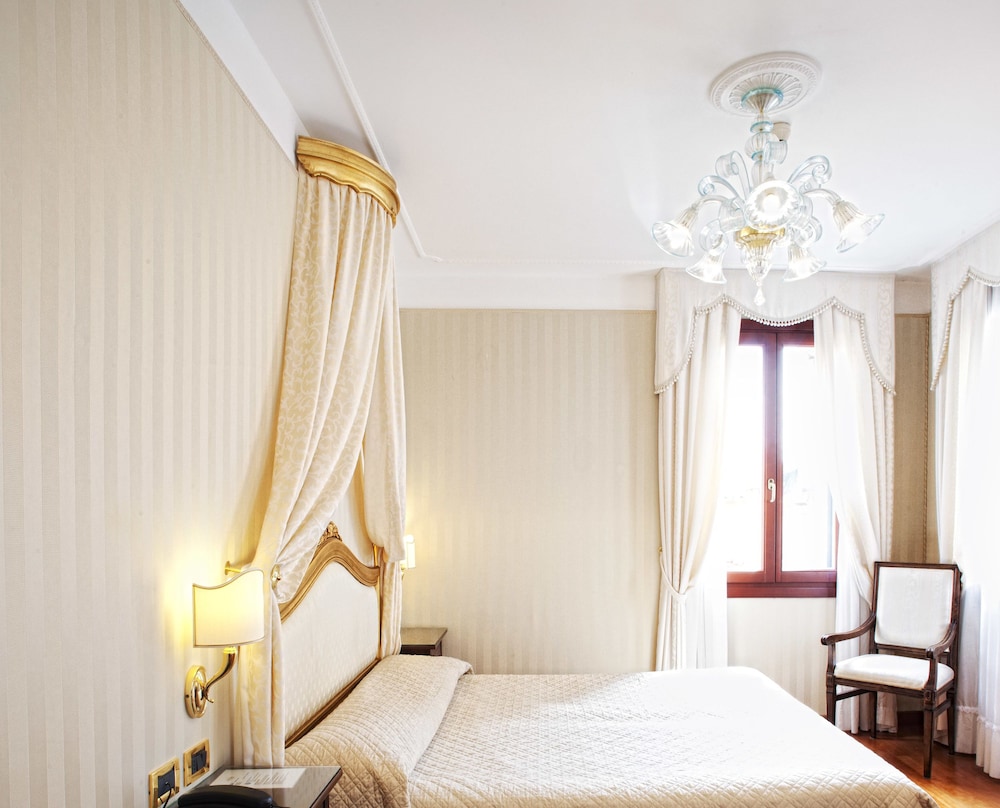 Suite Junior Vista Canale photo 2