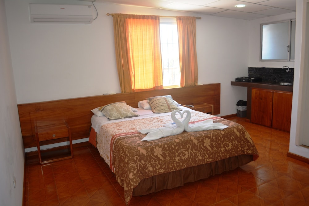 Standard Double Room, 1 Bedroom, Kitchenette, Tower photo 2