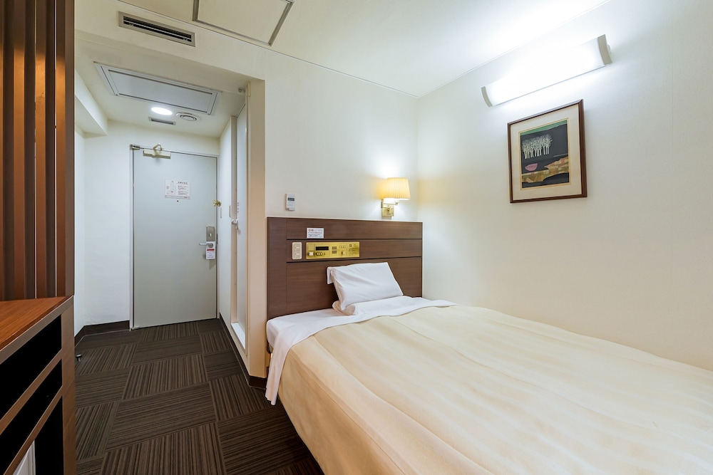Semi Double Room, Non Smoking photo 3