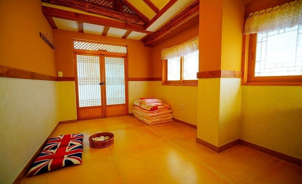 Family Room (Haengbok) photo 3