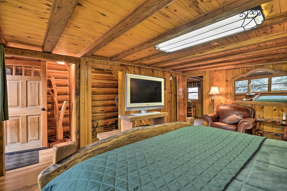 House (2 Bedrooms) photo 1