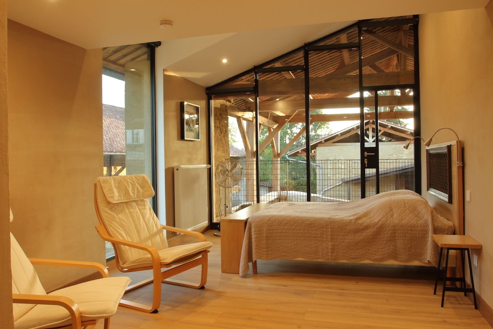Comfort Double Room, Balcony, Courtyard View