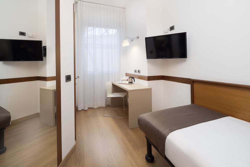 Economy Single Room photo 3