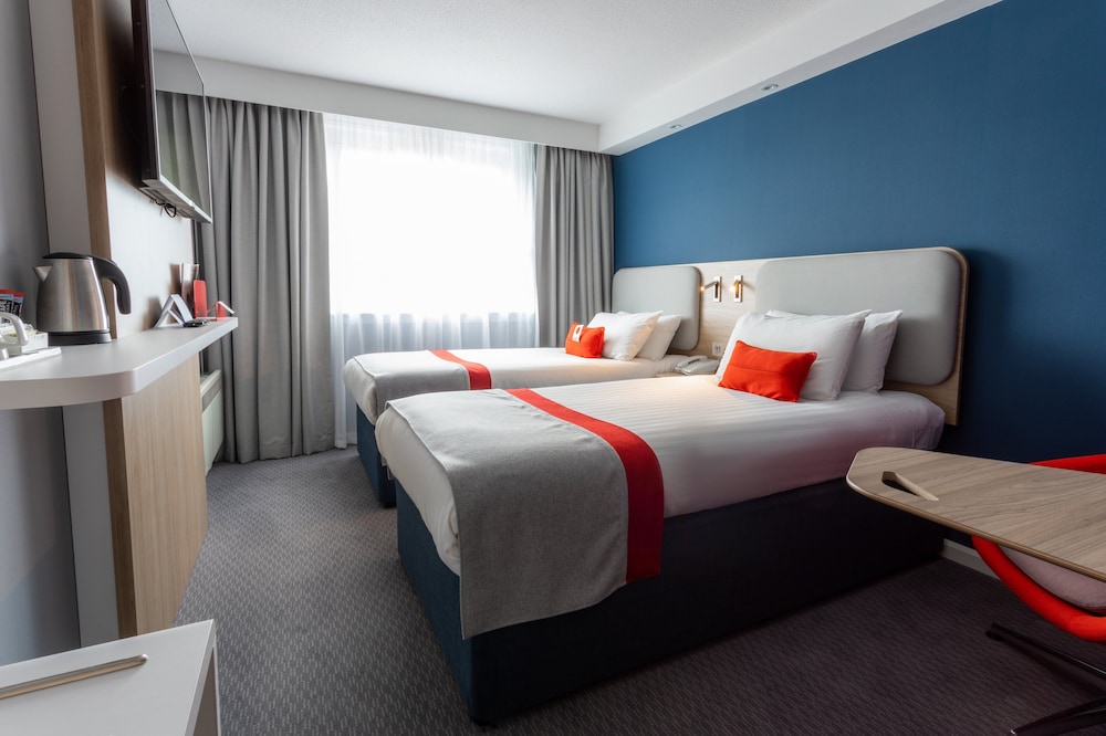 Standard Room (with Free Hot Breakfast) - Photo 3