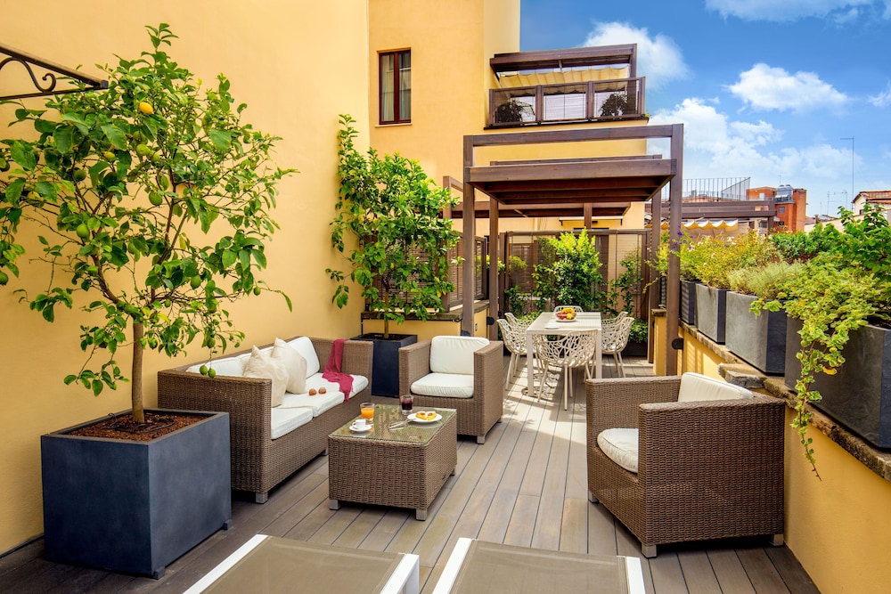 Junior Studio Suite, Terrace