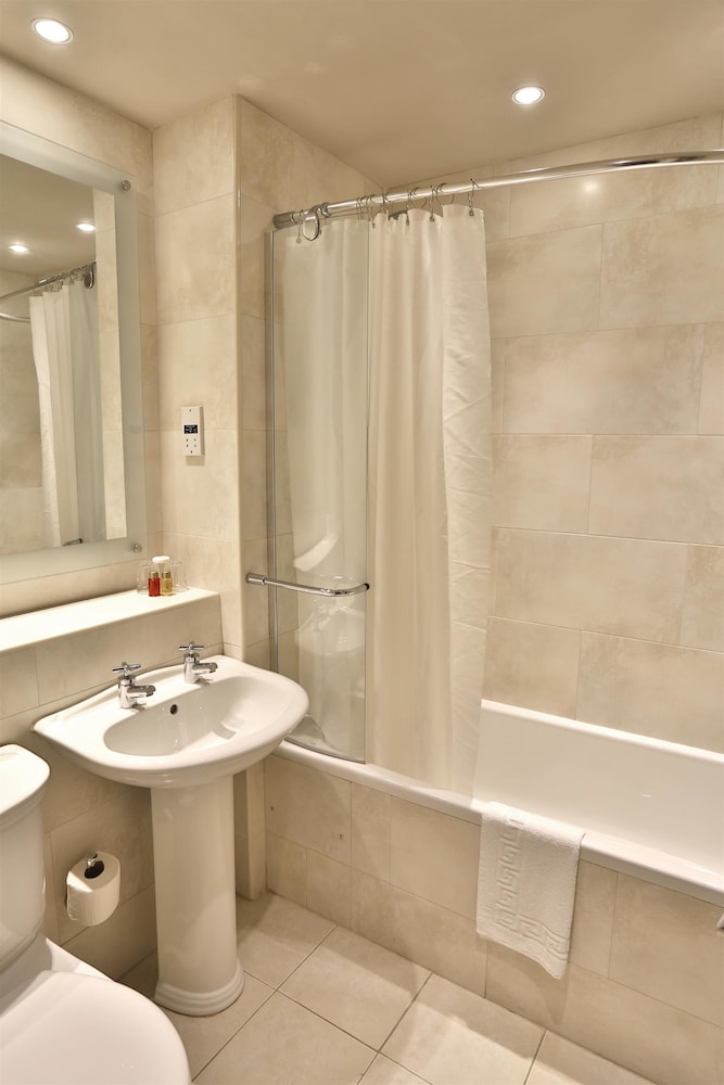 Standard Room, 2 Twin Beds, Non Smoking - Photo 4