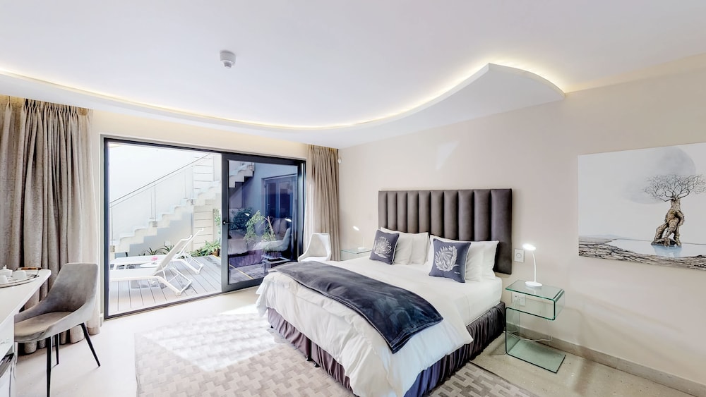 Suite (Courtyard) - Photo 1