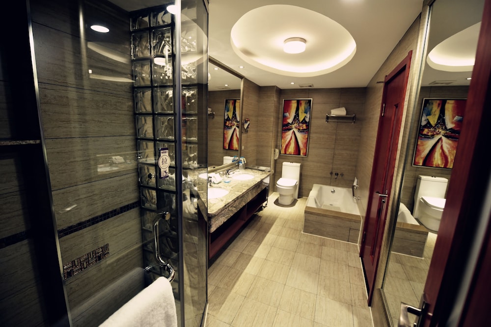 Grand Suite, 1 Bedroom, Executive Level photo 3