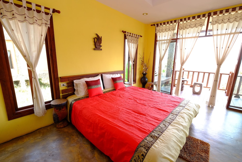 Luxury Triple Room