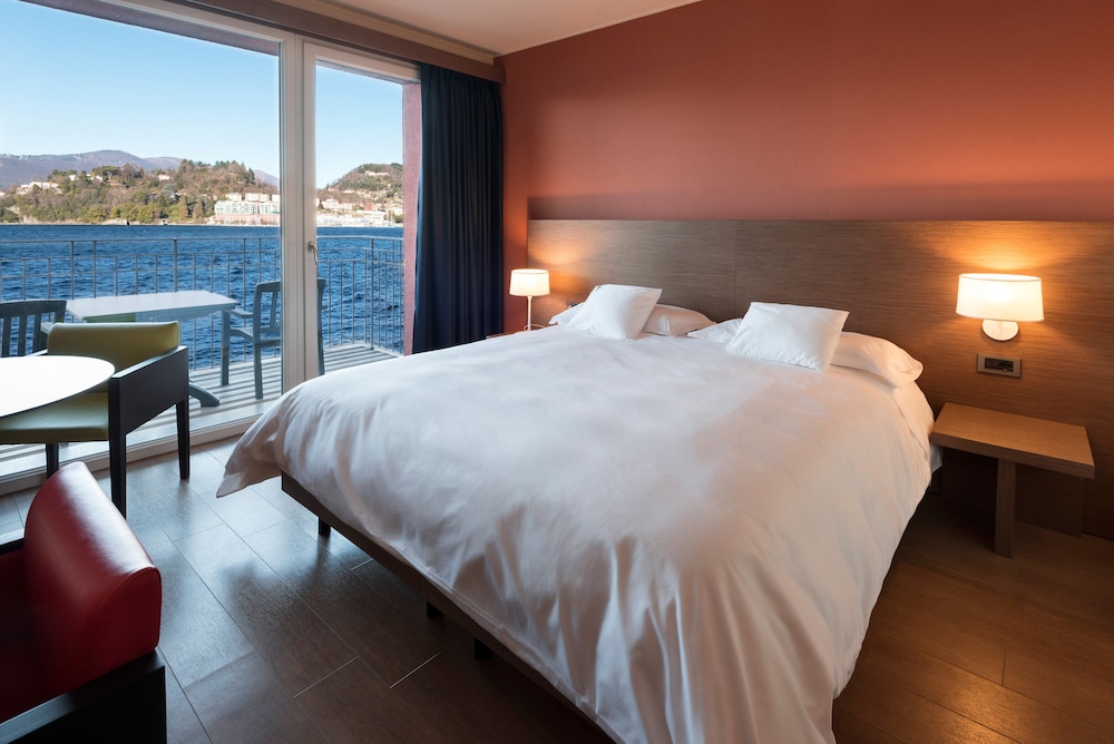 Deluxe Room, Terrace, Lake View