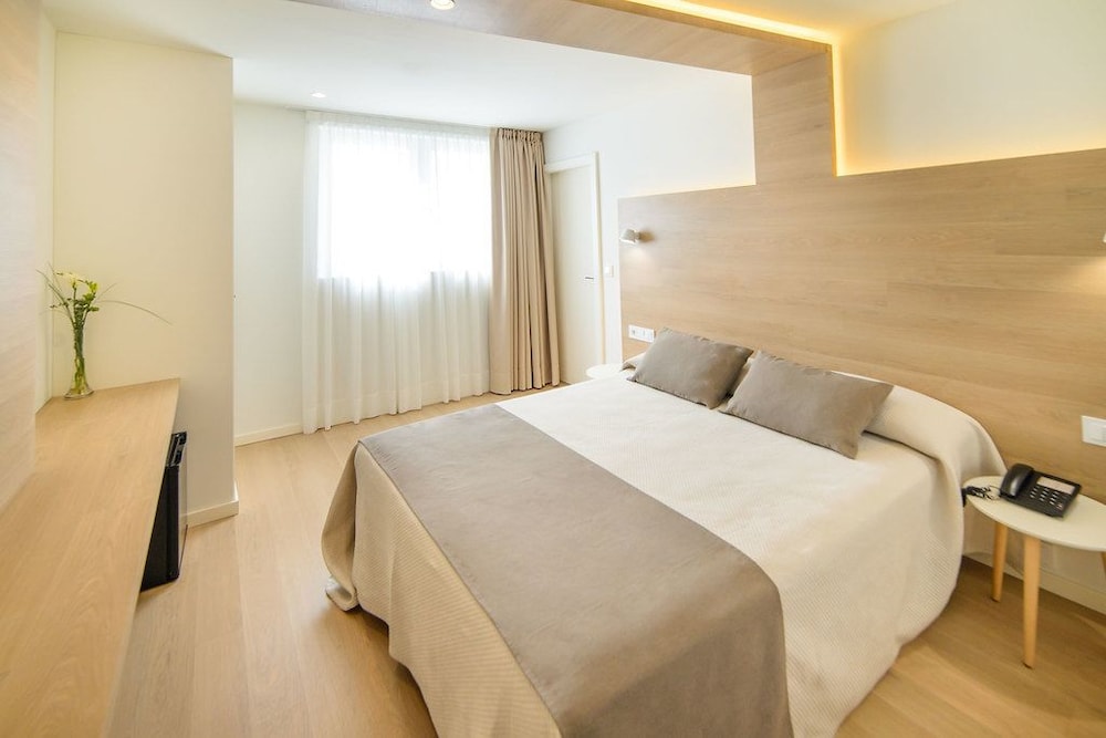 Habitación Individual (Sin Terraza)