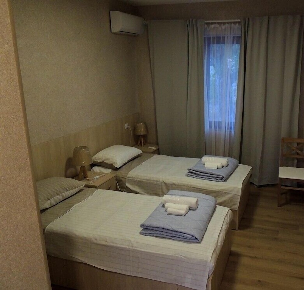 Standard Twin Room photo 3