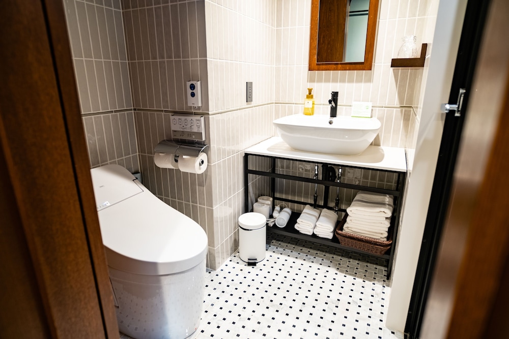 Deluxe Double or Twin Room photo 2