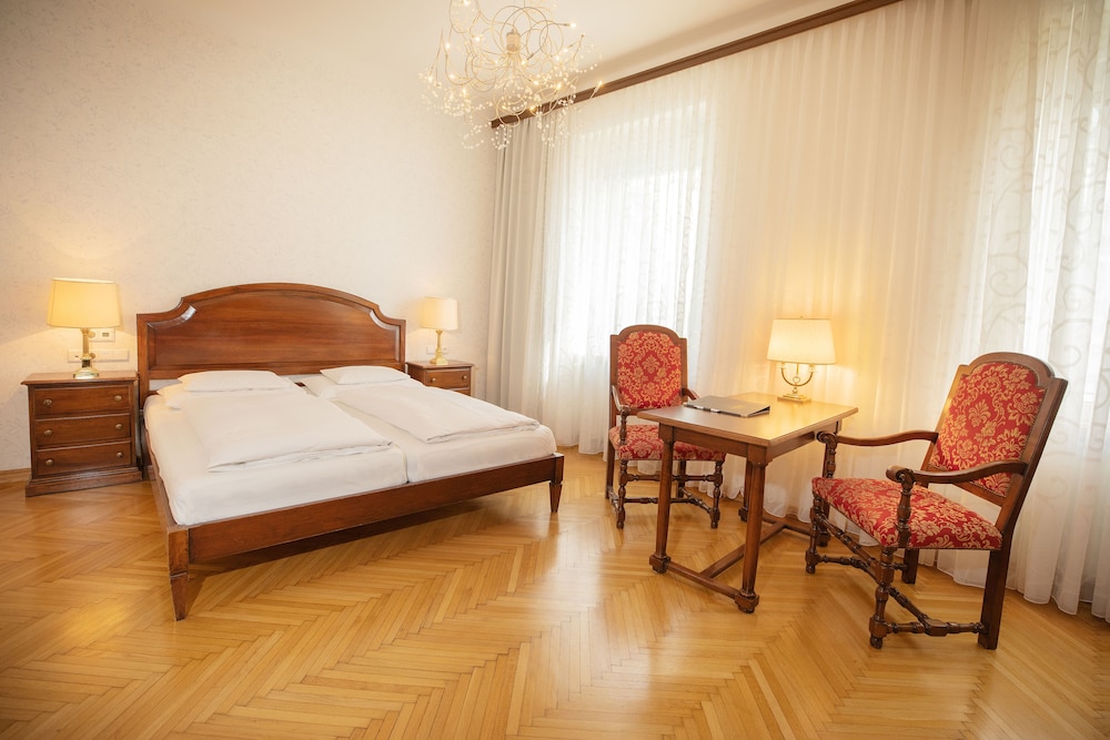 Double Room Classic Deluxe photo 3