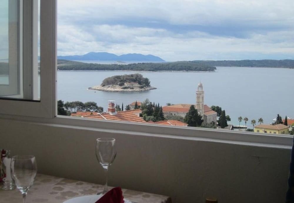 Apartment (Dar - 400 m from sea - A2(3))