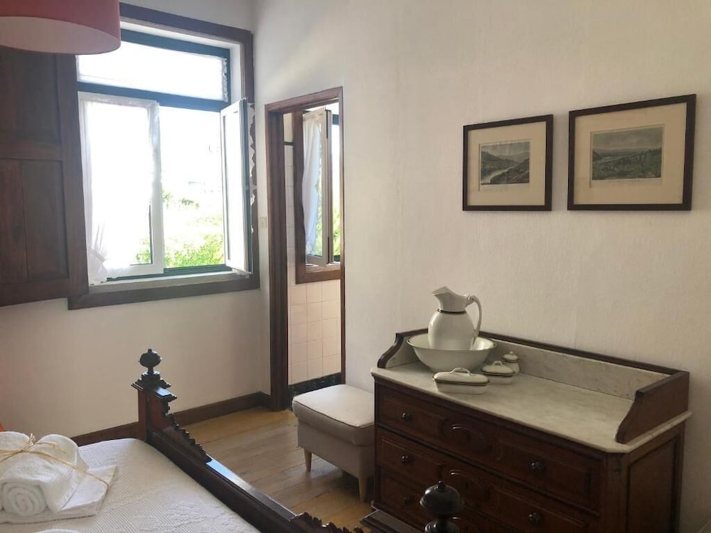 Suite, River View photo 3