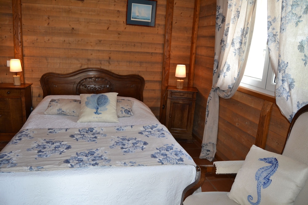 Classic Double Room, Sea View