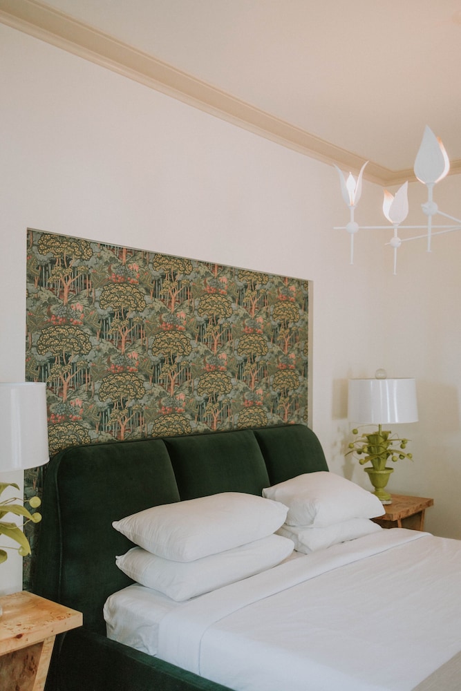Deluxe Room (Blue Vervain) photo 2