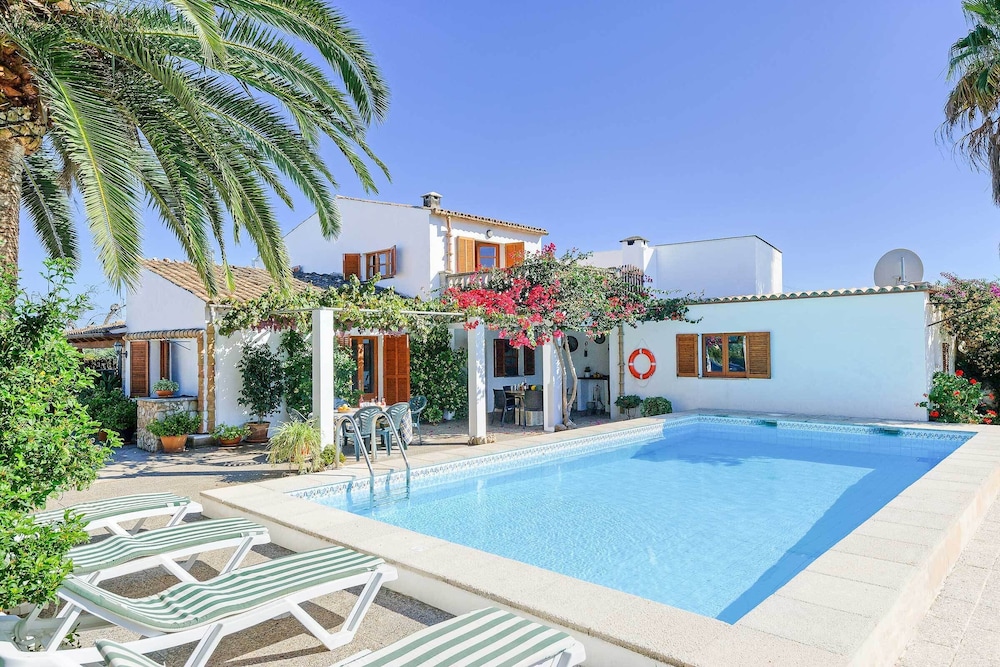 Villa (3 Bedrooms)